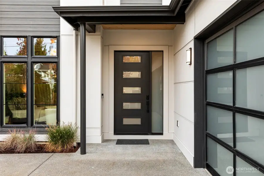 13113 NE 104th Street, Kirkland, WA 98033 - Image #2