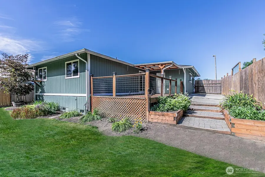 406 Brown Way Se, Orting, WA 98360 - Image #3