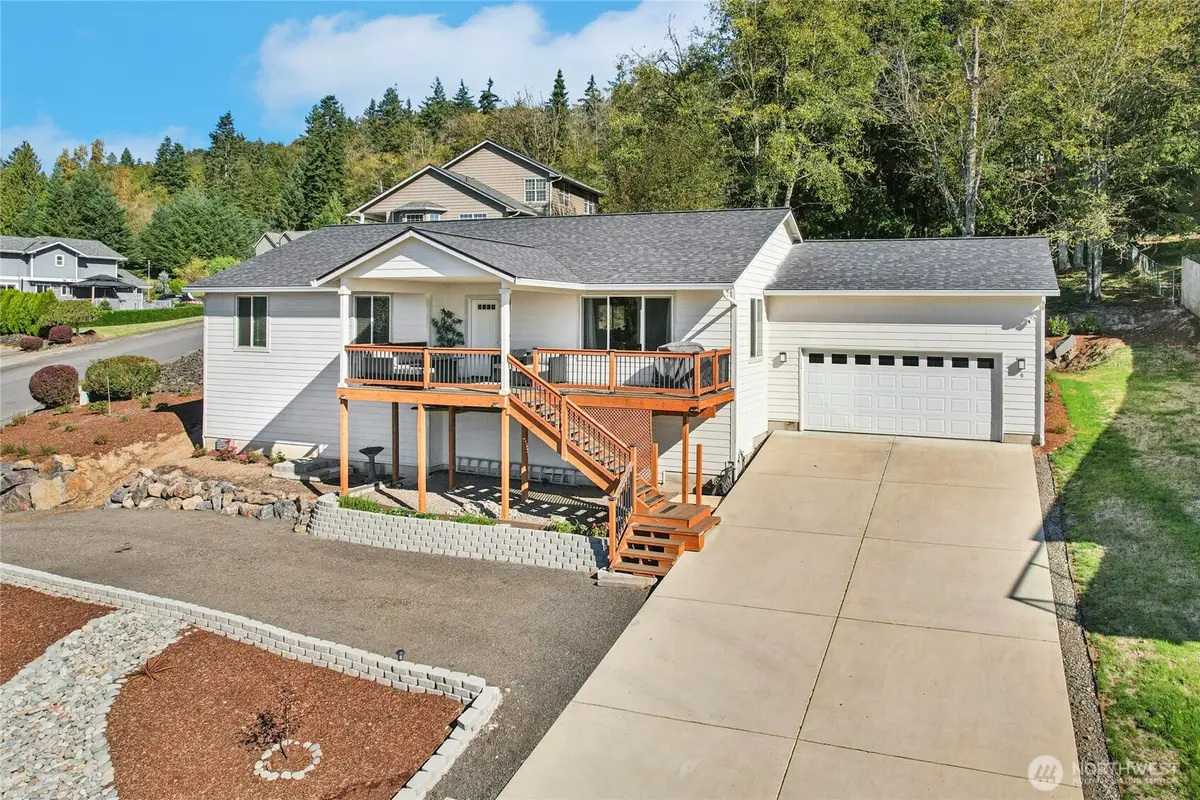 9 Curtis Lane, Longview, WA 98632 - Image #1