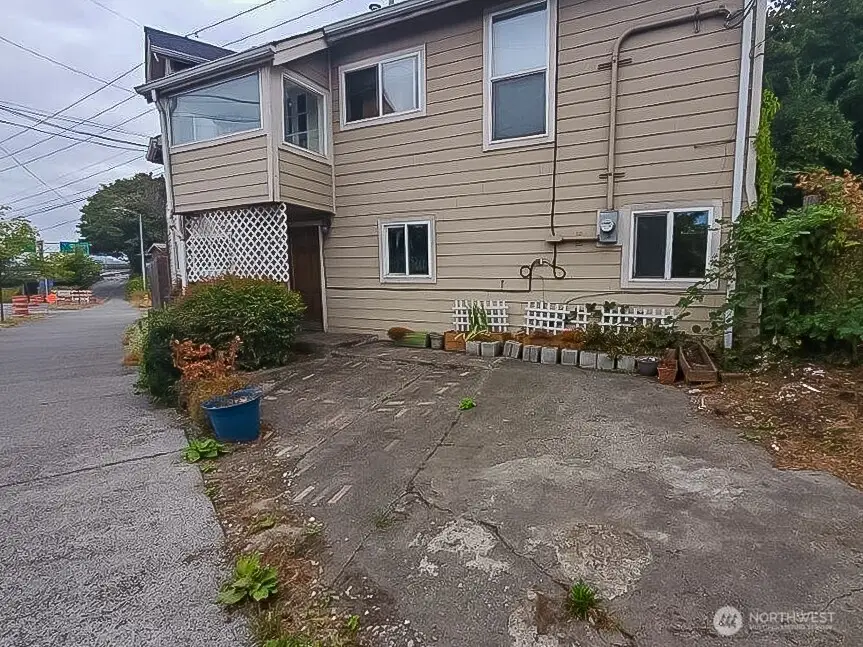 3823 Delridge Way Sw, Seattle, WA 98106 - Image #1