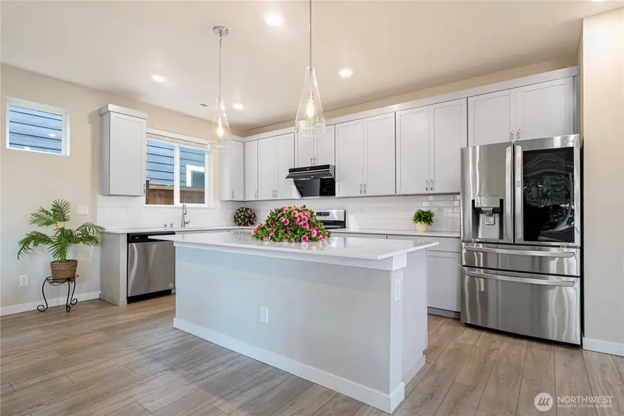 23827 SE 115th Pl Se, Kent, WA 98031 - Image #2