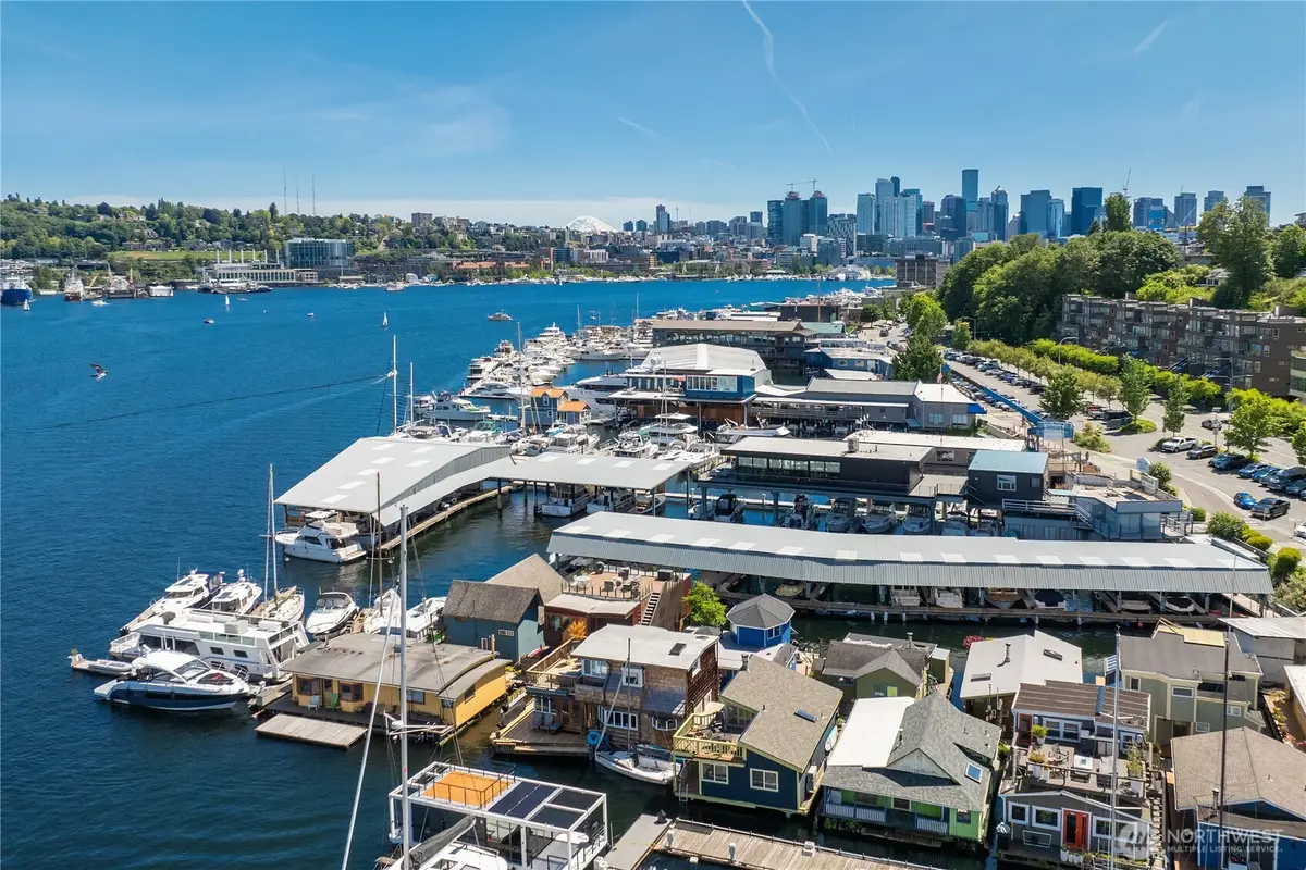 2420 Westlake Avenue N #11, Seattle, WA 98109 - Image #1