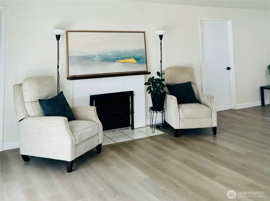 25039 21st Avenue S, Kent, WA 98032 - Image #3