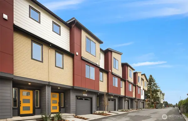 26584 NE 143rd Street Ne #2-B, Duvall, WA 98019