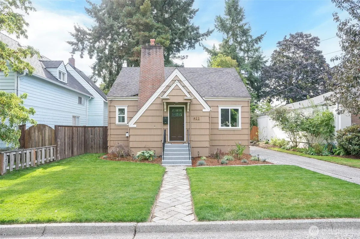 422 8th Avenue Ne, Puyallup, WA 98372 - Image #1