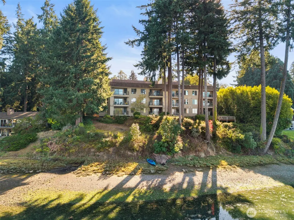 923 Pershing Avenue #205, Bremerton, WA 98312 - Image #1