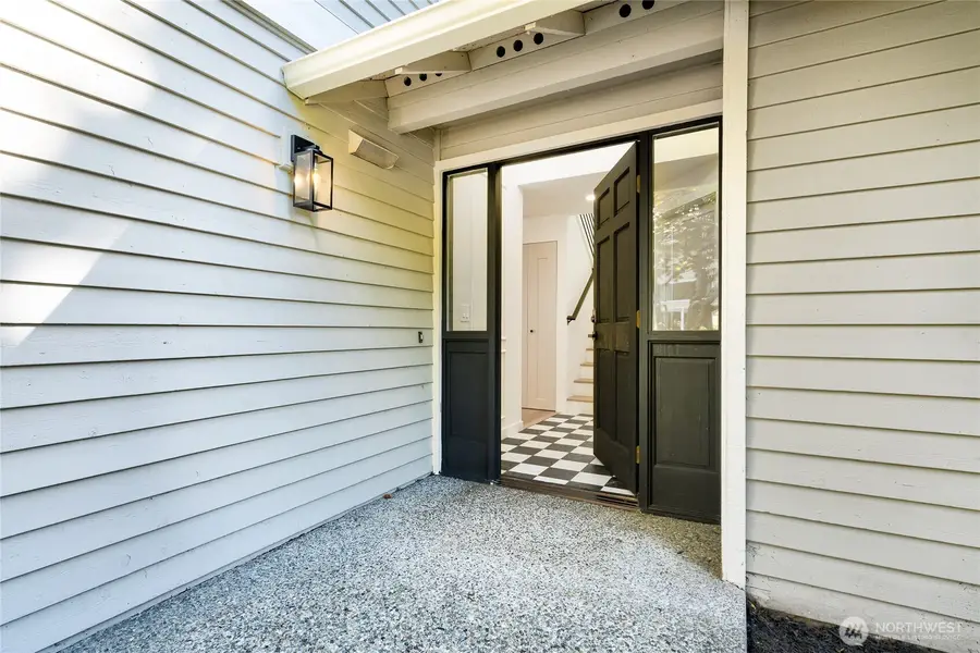 4204 243rd Place Se, Sammamish, WA 98029 - Image #2