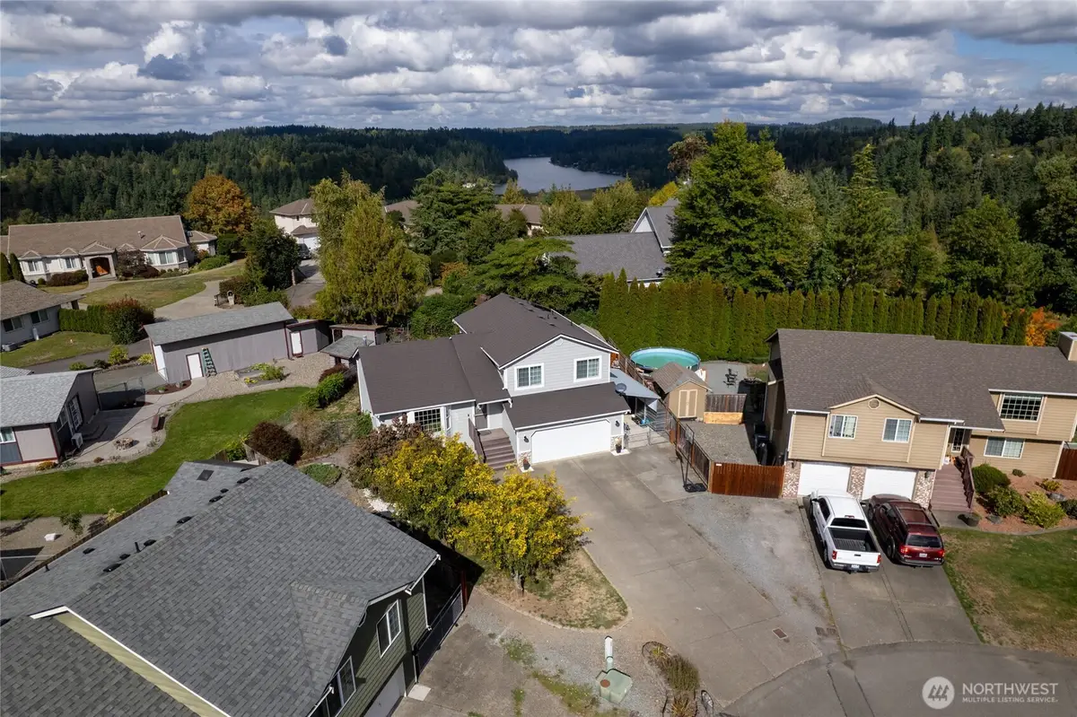327 Maple Drive N, Eatonville, WA 98328 - Image #1