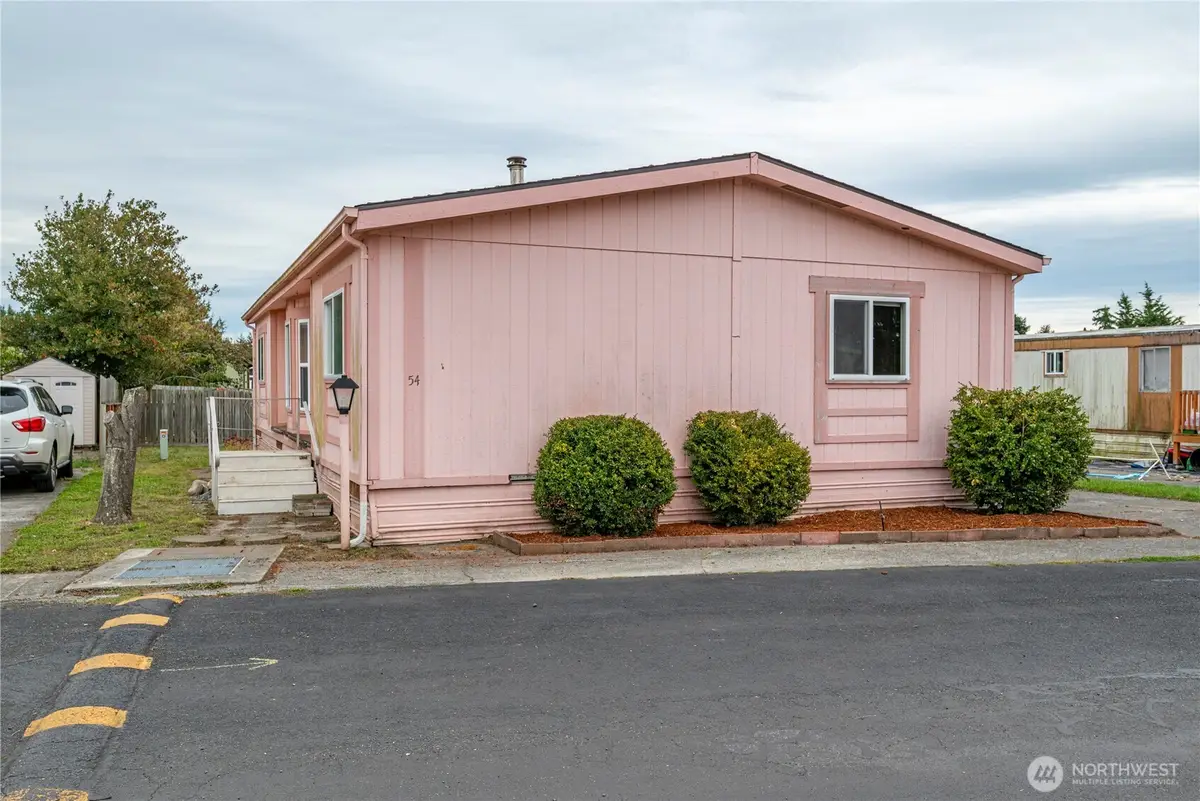 700 NW Crosby Avenue #54, Oak Harbor, WA 98277 - Image #1