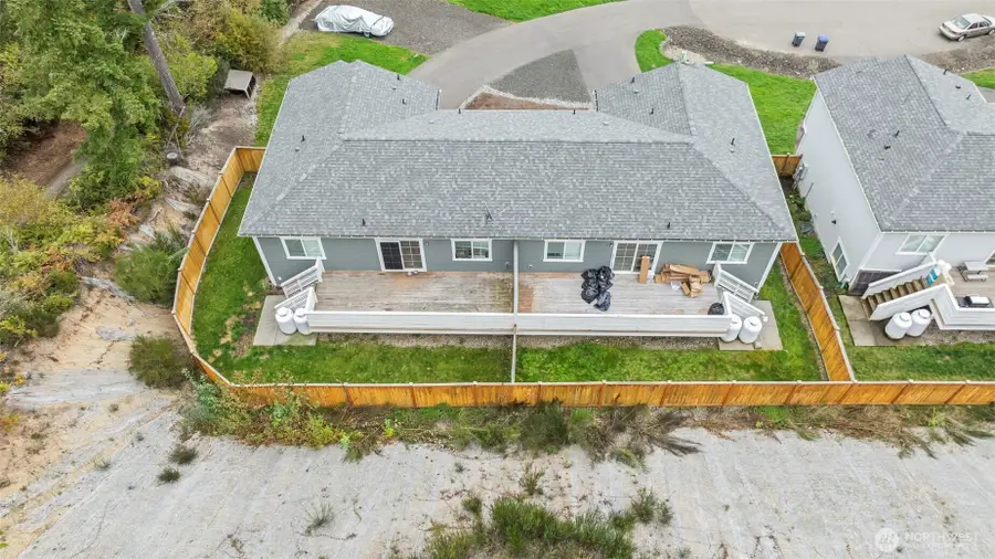 19019 E State Route 3 #A-B, Allyn, WA 98524 - Image #3