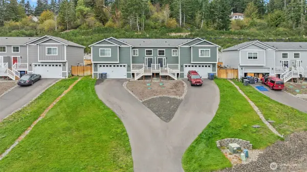 19015 E State Route 3 #A-B, Allyn, WA 98524