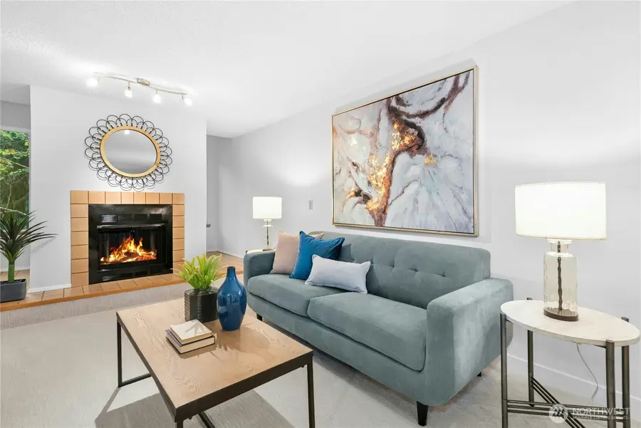 13717 Linden Avenue N #313, Seattle, WA 98133 - Image #3