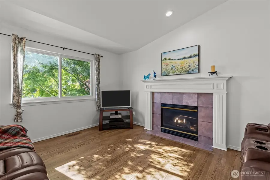 2823 151st Place Sw, Lynnwood, WA 98087 - Image #2