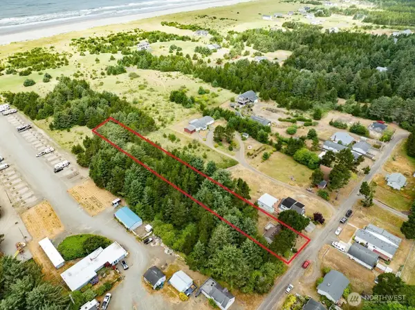 13907 N Alley, Long Beach, WA 98631