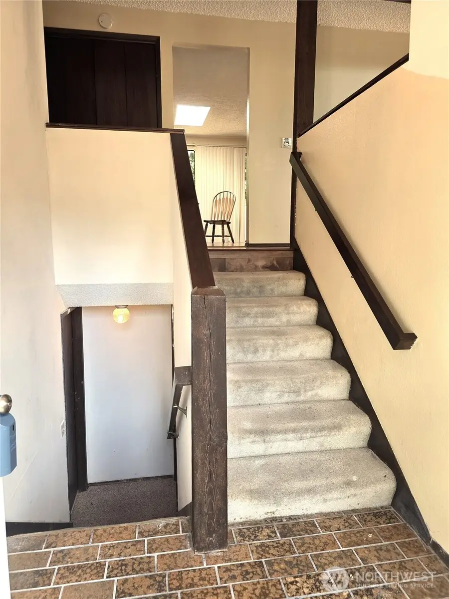 16632 157th Court Se, Renton, WA 98058 - Image #2