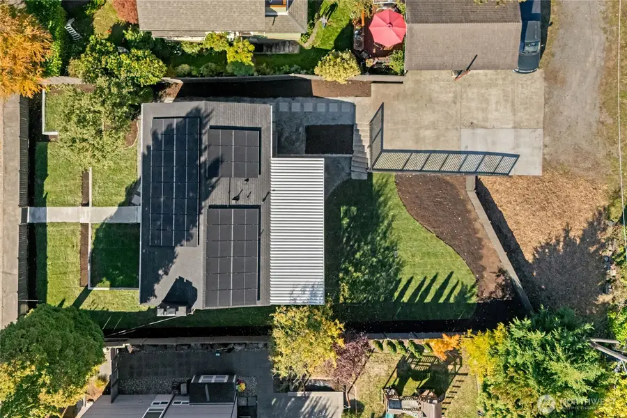 9548 3rd Avenue Nw, Seattle, WA 98117 - Image #2