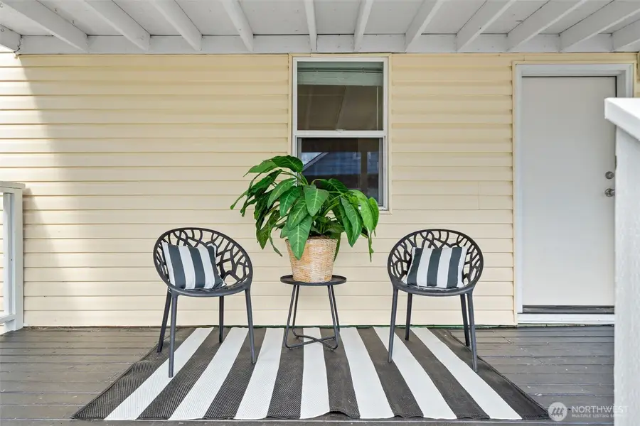 8850 NE Point No Point Road, Hansville, WA 98340 - Image #2