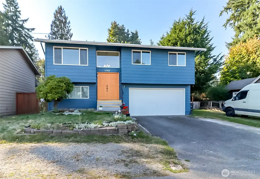 11302 E Ibberson Drive, Everett, WA 98208 - Image #3