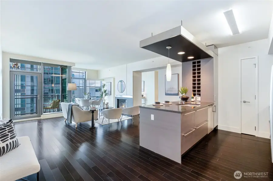 820 Blanchard Street #1609, Seattle, WA 98121 - Image #3