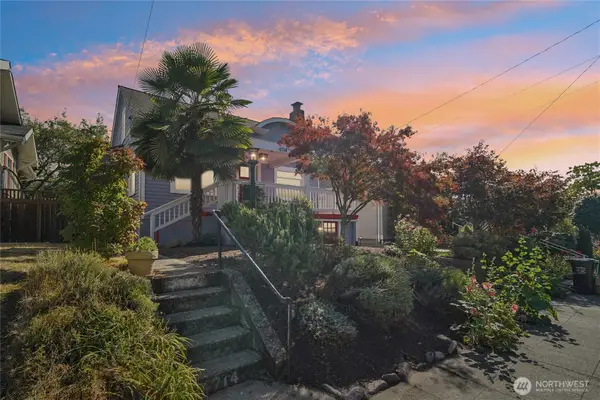 4714 4th Avenue Ne, Seattle, WA 98105