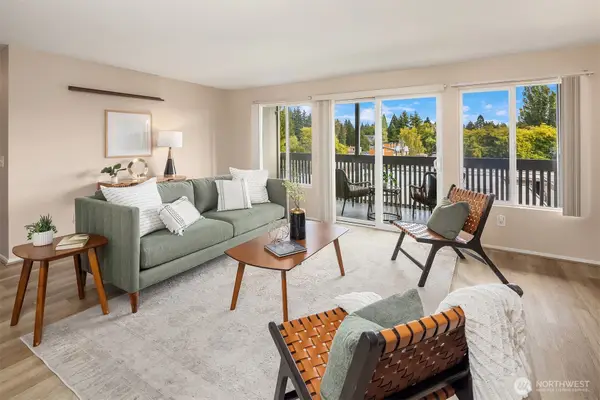 7064 35th Avenue Ne #13, Seattle, WA 98115