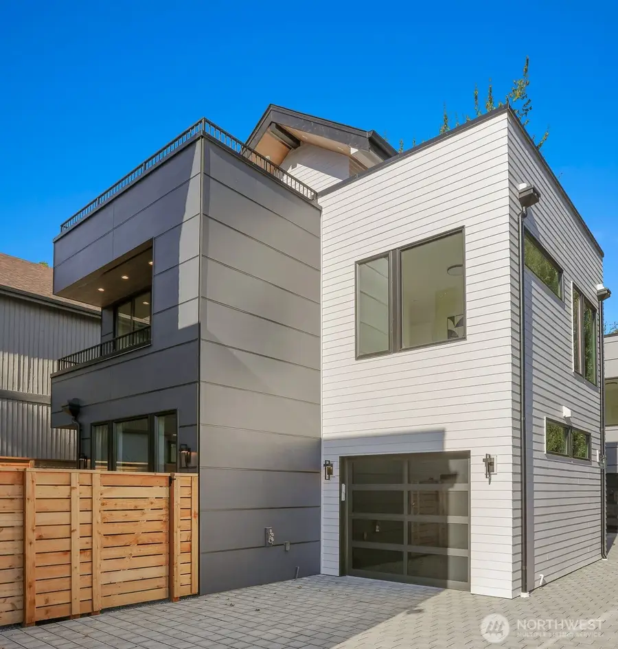 8750 13th Avenue Nw #B, Seattle, WA 98117 - Image #2