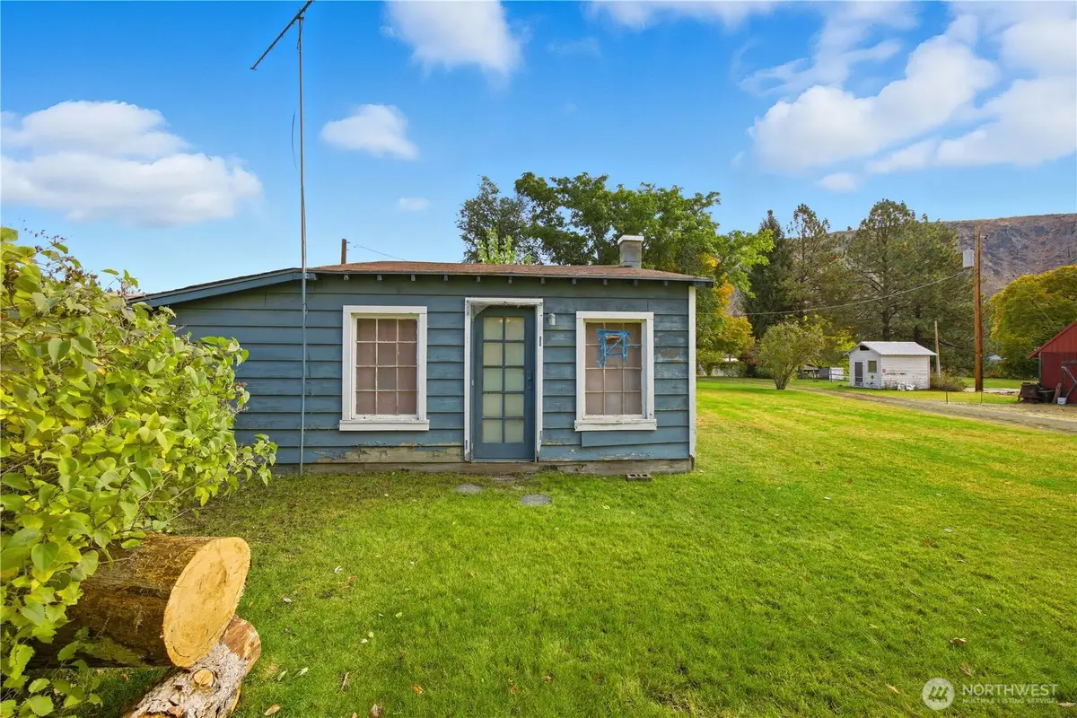 38 Main Street, Methow, WA 98834 - Image #1