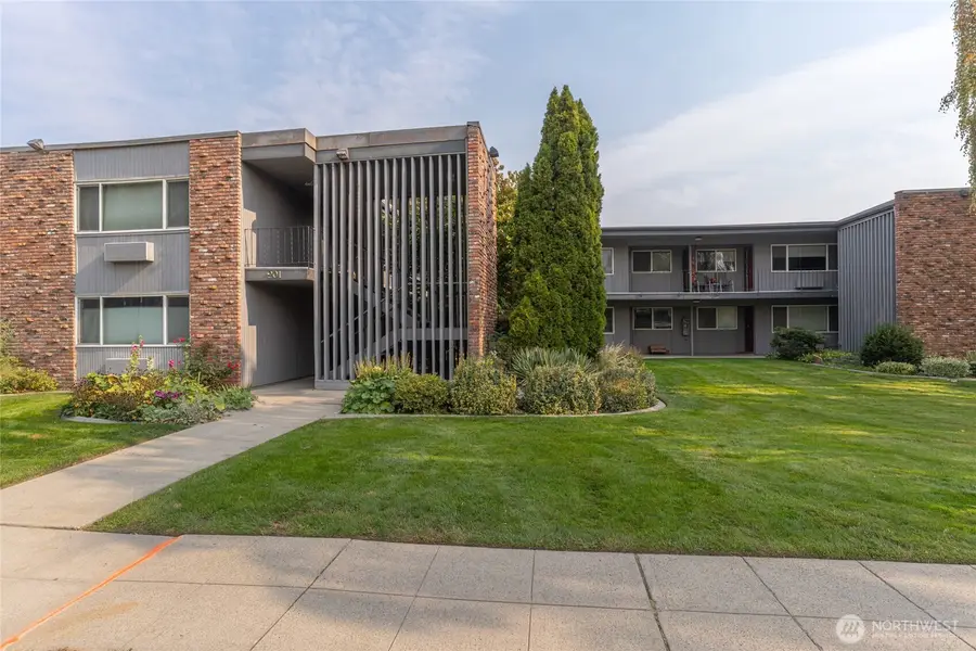 201 Pennsylvania Avenue #4, Wenatchee, WA 98801 - Image #2