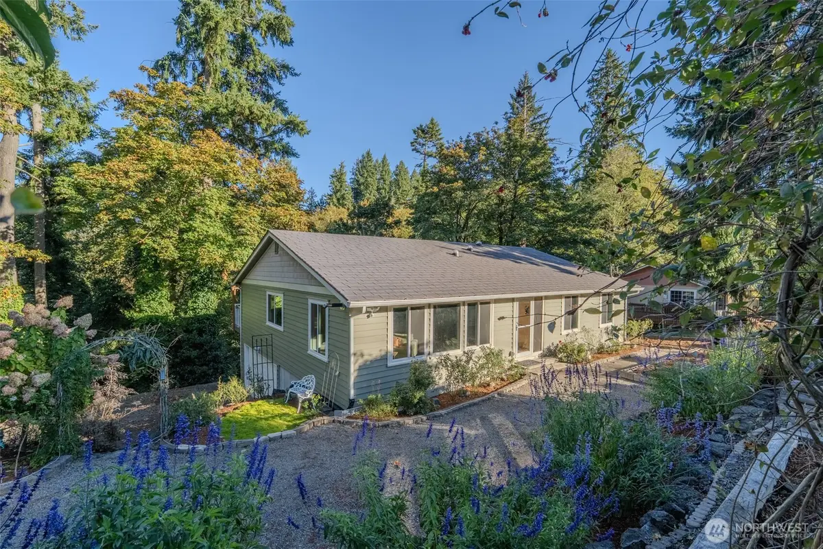 3212 View Drive Nw, Bremerton, WA 98312 - Image #1