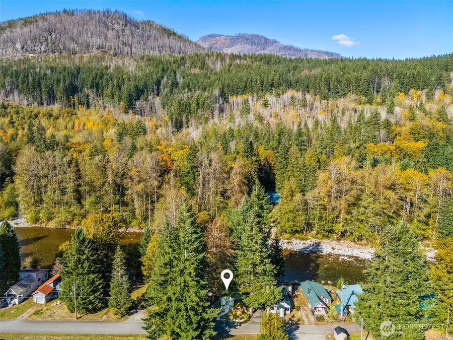 520 Railroad Avenue E, Skykomish, WA 98288 - Image #3