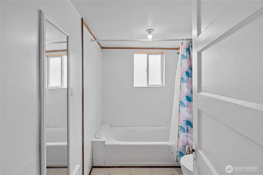 1117 E 1st Street, Aberdeen, WA 98520 - Image #3