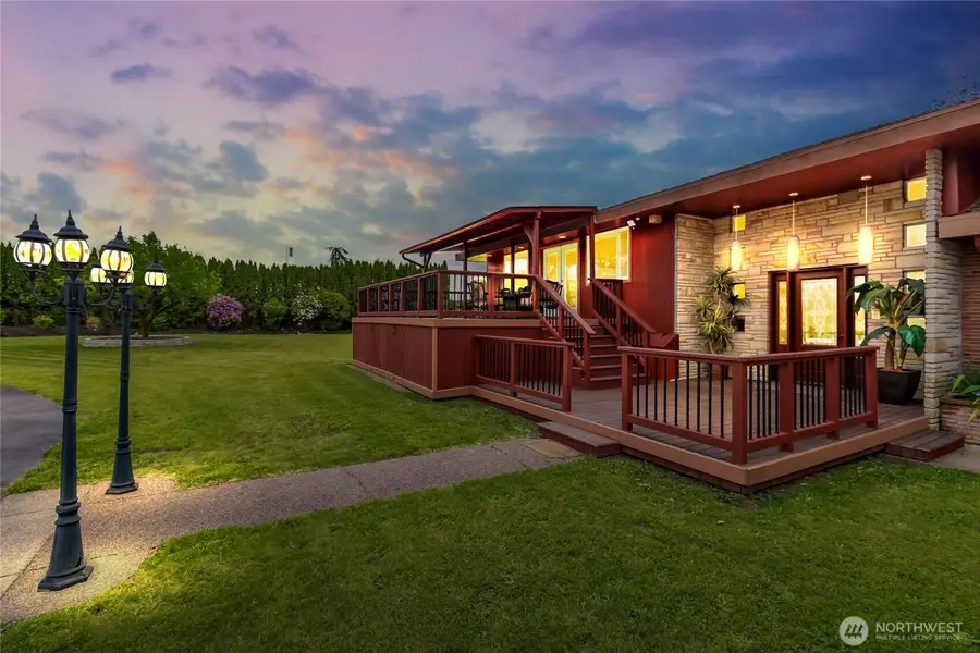 36510 Mountain Highway E, Eatonville, WA 98328 - Image #2