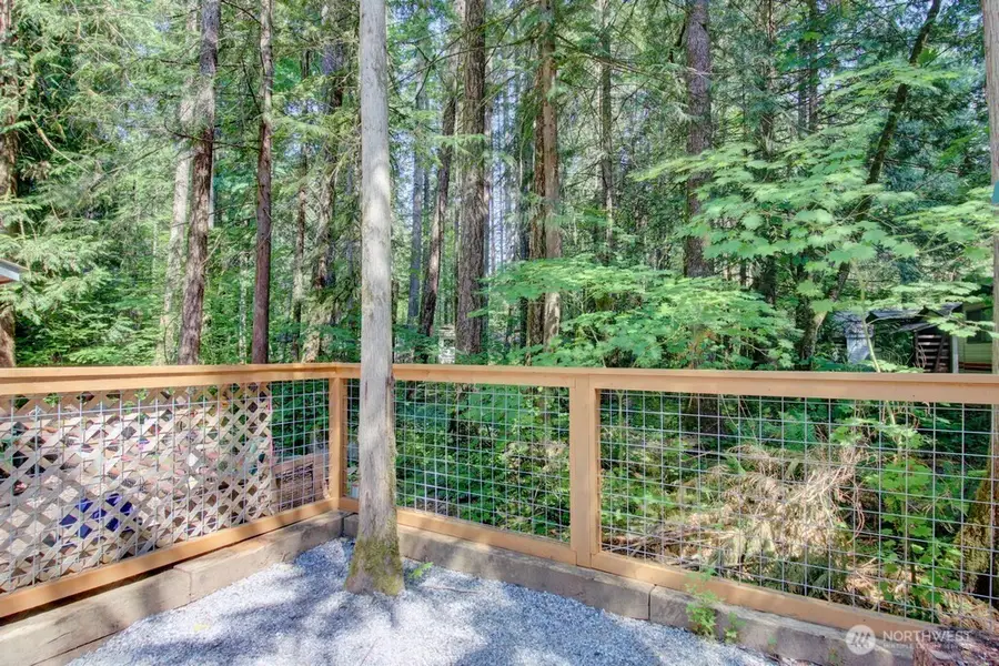 92 Riverside Drive, Deming, WA 98244 - Image #2