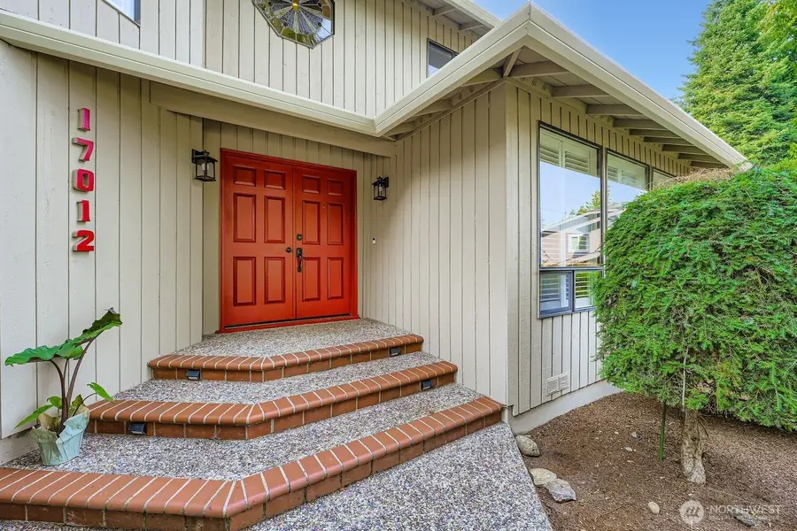 17012 SE 40th Court, Bellevue, WA 98008 - Image #3