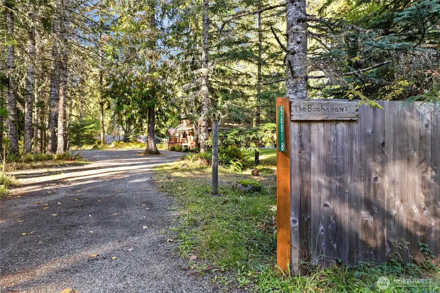 56818 387th Avenue Ct E, Ashford, WA 98304 - Image #2