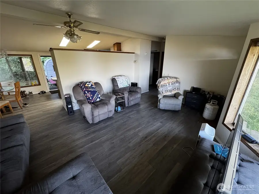 15254 Highway 112, Sekiu, WA 98381 - Image #2