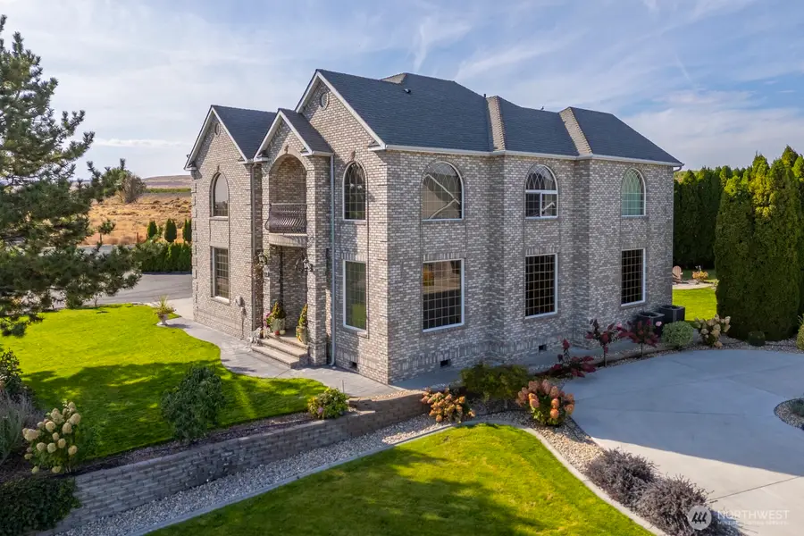 19678 Fairway Drive Nw, Soap Lake, WA 98851 - Image #2