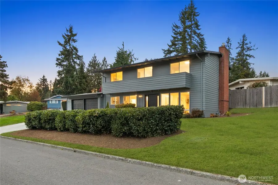 16802 NE 6th Place, Bellevue, WA 98008 - Image #2