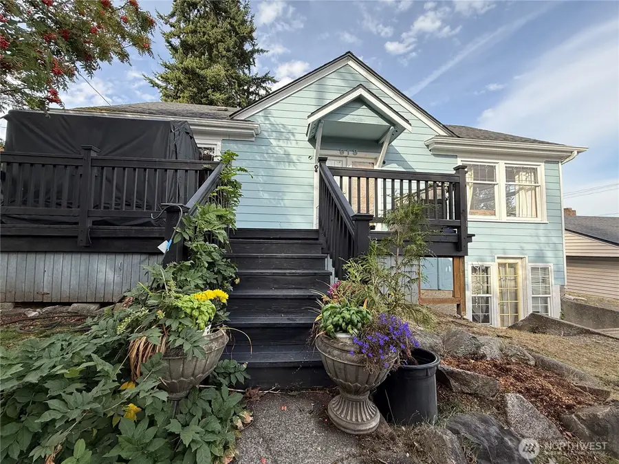 618 N 125th Street, Seattle, WA 98133 - Image #2