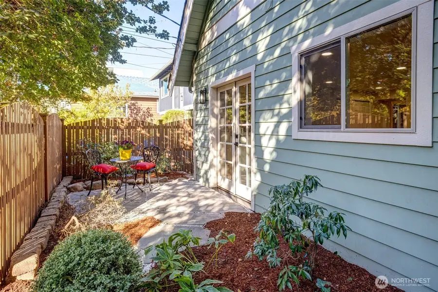 944 21st Avenue, Seattle, WA 98122 - Image #3