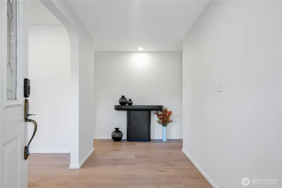 14260 110th Avenue Ne, Kirkland, WA 98034 - #2