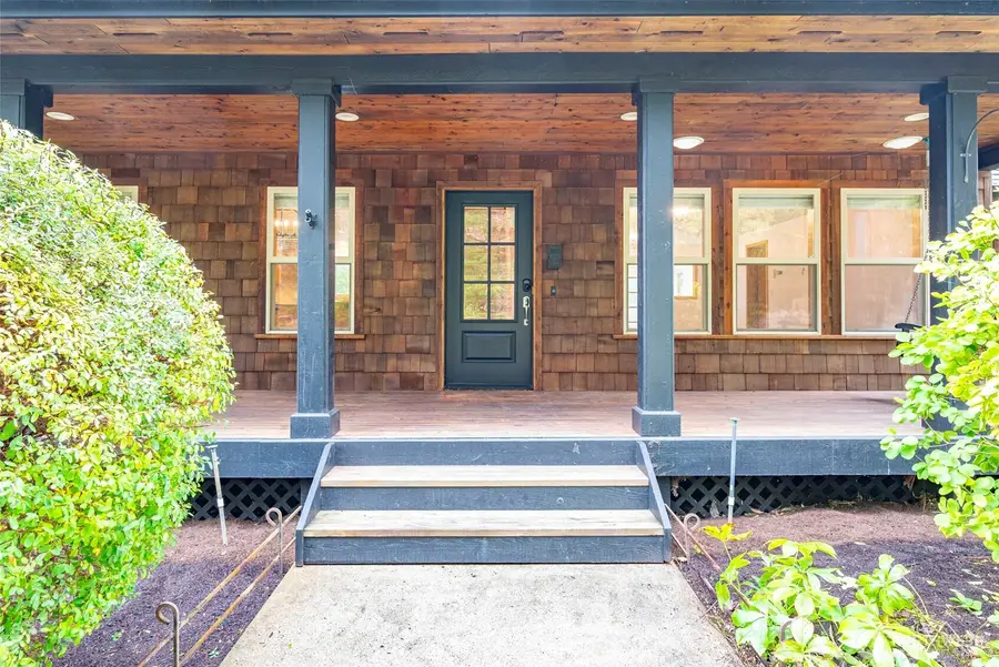 2049 Zylstra Road, Oak Harbor, WA 98277 - Image #3