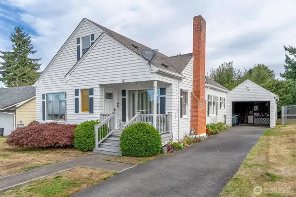 475 S 2nd Street, Cathlamet, WA 98612