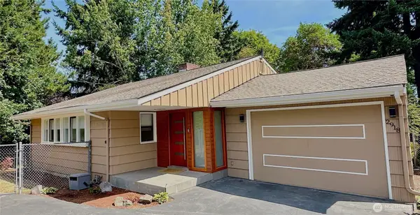 2918 74th Avenue, Mercer Island, WA 98040