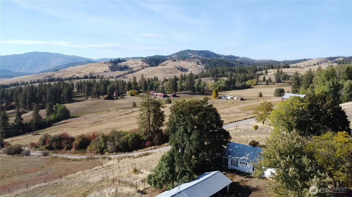 640 Highland Loop Road, Kettle Falls, WA 99141 - Image #1