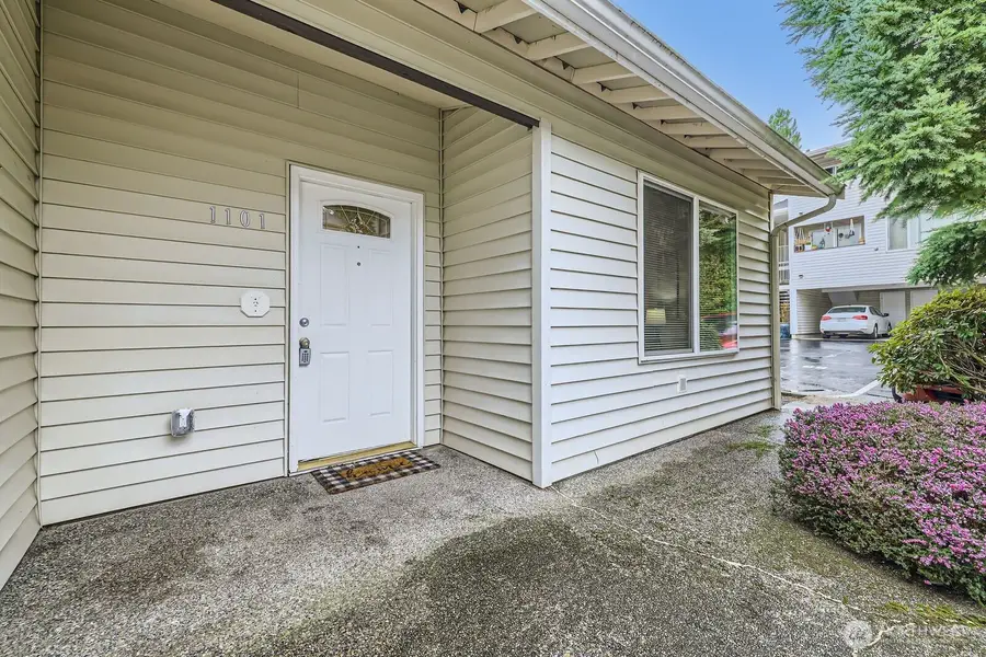 20301 19th Avenue Ne #1101, Shoreline, WA 98155 - Image #3