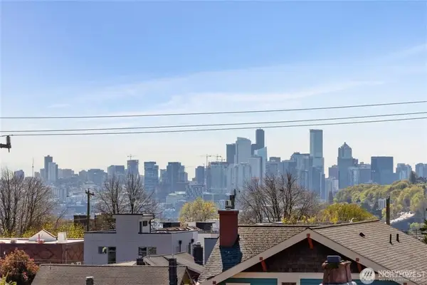 4815 Evanston Avenue N #B, Seattle, WA 98103