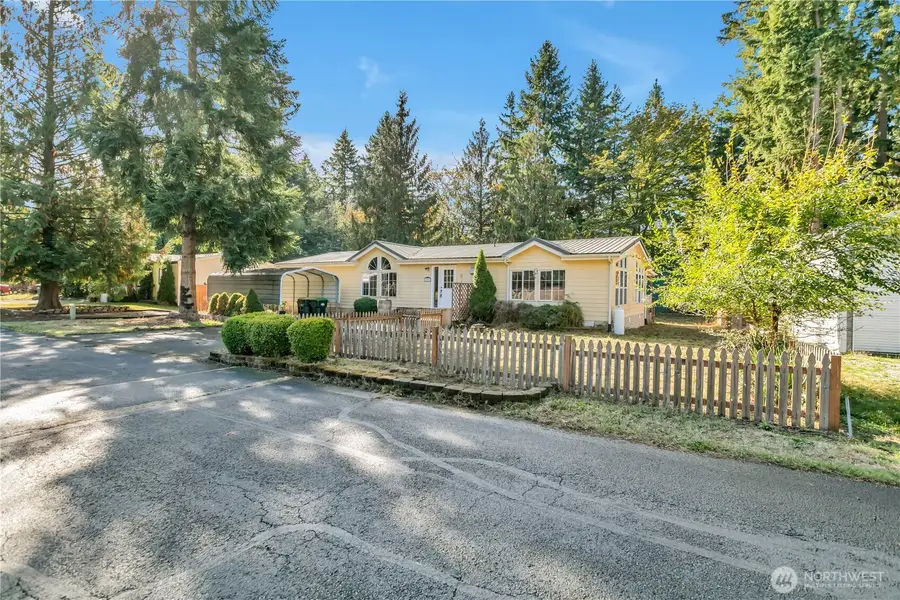 18501 Tapaderos Street Ct Se, Yelm, WA 98597 - Image #2
