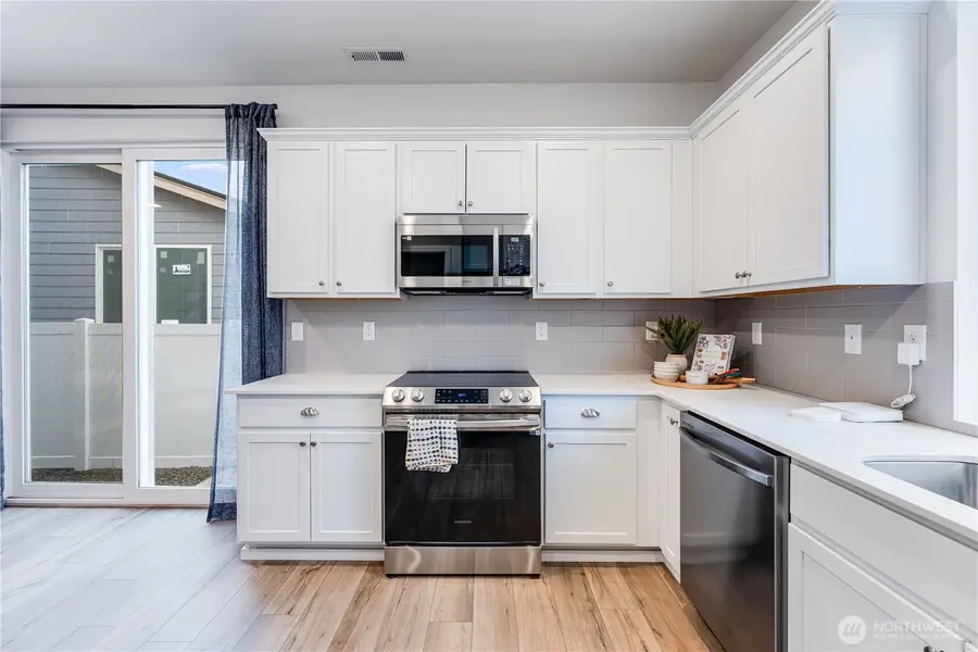 22834 SE Sitka Street, Black Diamond, WA 98010 - Image #3