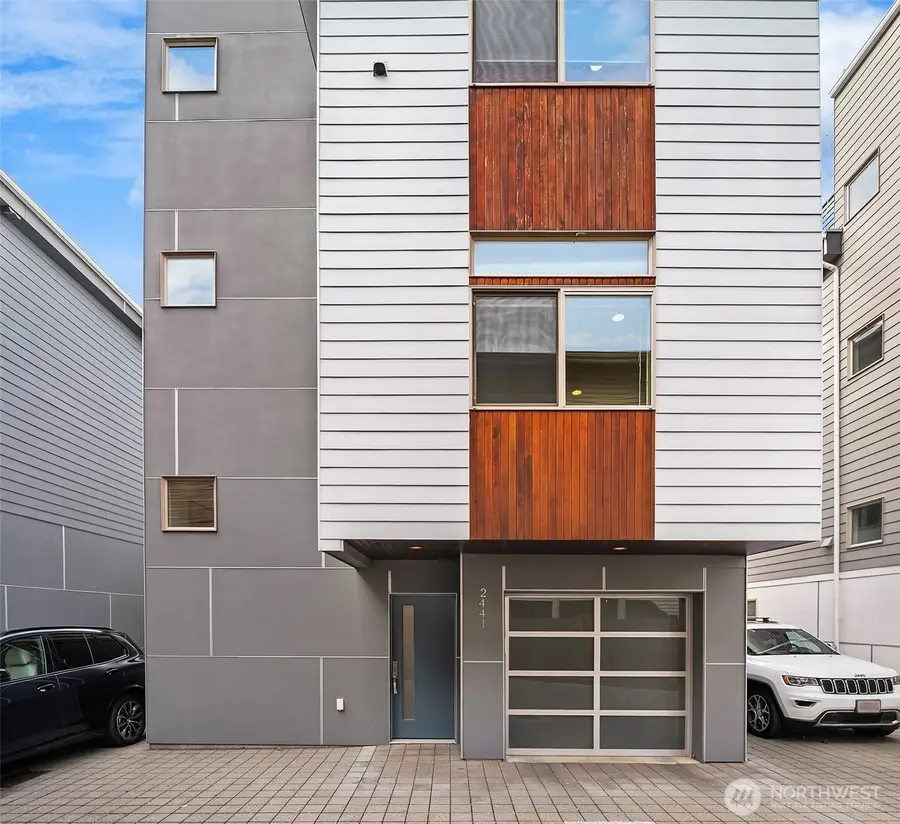 2441 NW 62nd Street, Seattle, WA 98107 - Image #2